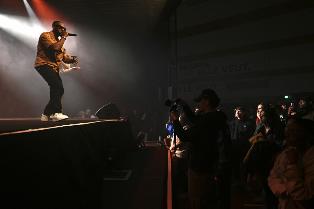 Artiste sur scène au focus hip hop du festival Chorus 2024